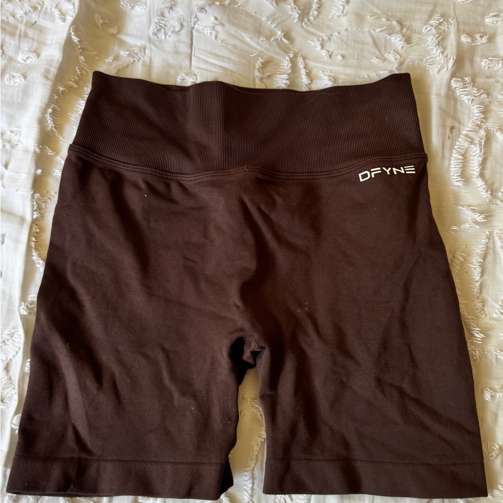 DFYNE Women's Brown High-Rise Bike Shorts